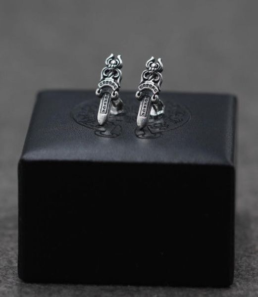 personalized 925 sterling silver vintage american european jewelry handmade designer antique silver sword post center earrings1416672, White
personalized 925 sterling silver vintage american european jewelry handmade designer antique silver sword post center earrings1416672, White