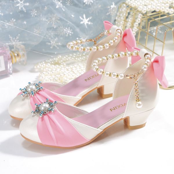 sandals kids leather shoes for girls knot banquet party children high heel shoe for kids girls sandals student crystal princess shoes 230718, Black;red
sandals kids leather shoes for girls knot banquet party children high heel shoe for kids girls sandals student crystal princess shoes 230718, Black;red