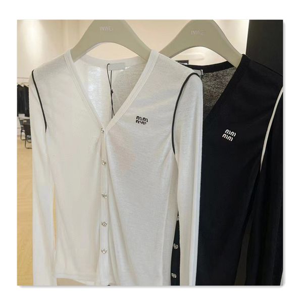 womens sweater women designer coat fashion v neck love button long sleeve cardigan knitted coat summer vacation style women sweaters sun pro, White;black
womens sweater women designer coat fashion v neck love button long sleeve cardigan knitted coat summer vacation style women sweaters sun pro, White;black