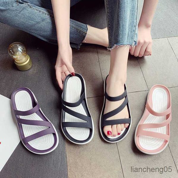 slipper beach sandals flat bottomed slippers hollow door foreign trade women' injection slippers flat heel slippers for girls r230718, Black;grey
slipper beach sandals flat bottomed slippers hollow door foreign trade women' injection slippers flat heel slippers for girls r230718, Black;grey