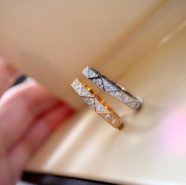 luxurious quality punk band ring with rhombus shape and sparkly diamonds in 18k rose gold and platinum ring for women wedding jewe8197699, Golden;silver
luxurious quality punk band ring with rhombus shape and sparkly diamonds in 18k rose gold and platinum ring for women wedding jewe8197699, Golden;silver