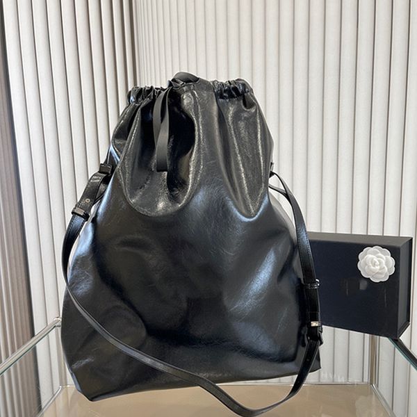 women's designer fashion totes hand bags 2023 new pattern personality leisure time genuine leather tote bag
women's designer fashion totes hand bags 2023 new pattern personality leisure time genuine leather tote bag