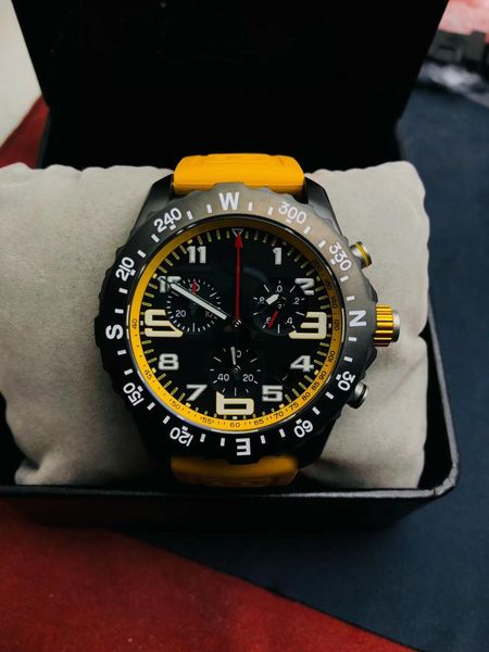 men's sports watch swiss quartz chronograph all working high-quality watches stainless steel case sapphire glass fashion yellow rubber, Slivery;black
men's sports watch swiss quartz chronograph all working high-quality watches stainless steel case sapphire glass fashion yellow rubber, Slivery;black