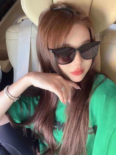 2023 new gm heizer tiktok ins korean version online celebrity street pgraphy sunglasses uv protection, White;black
2023 new gm heizer tiktok ins korean version online celebrity street pgraphy sunglasses uv protection, White;black