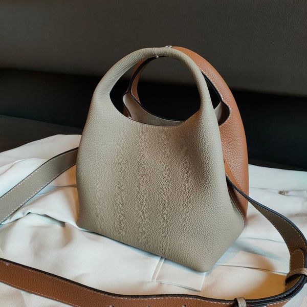 leather h ermes picotin lock bags for sale 2023 new niche design genuine leather vegetable basket childrens soft bucket bag portable one sho
leather h ermes picotin lock bags for sale 2023 new niche design genuine leather vegetable basket childrens soft bucket bag portable one sho