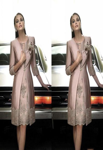elegant 2017 mother of the bride dresses with long coat jewel 34 long sleeve formal dress with lace applique kneelength evening 9083247, Black;red
elegant 2017 mother of the bride dresses with long coat jewel 34 long sleeve formal dress with lace applique kneelength evening 9083247, Black;red