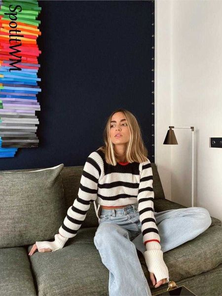 women's sweaters women striped short pullover o neck backless laced sweater 2023 spring female streetwear loose chic knitted pullovers, White;black
women's sweaters women striped short pullover o neck backless laced sweater 2023 spring female streetwear loose chic knitted pullovers, White;black