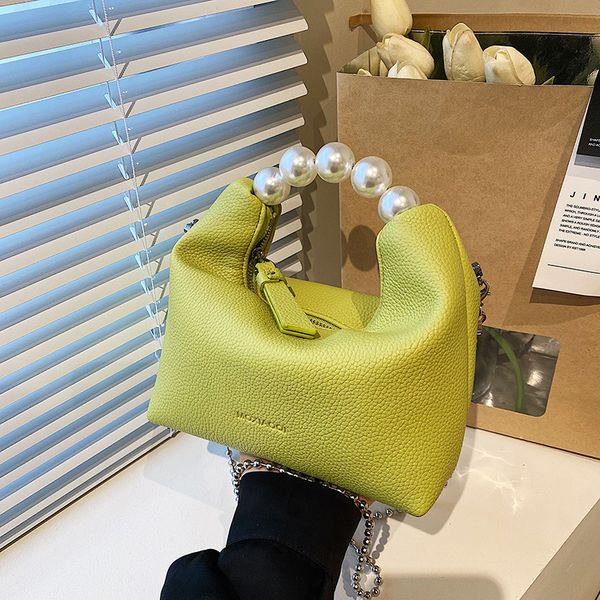 evening bags luxury designer handbags for women candy color's fashion 2023 trend pearl crossbody bag green messenger satchel 230718
evening bags luxury designer handbags for women candy color's fashion 2023 trend pearl crossbody bag green messenger satchel 230718