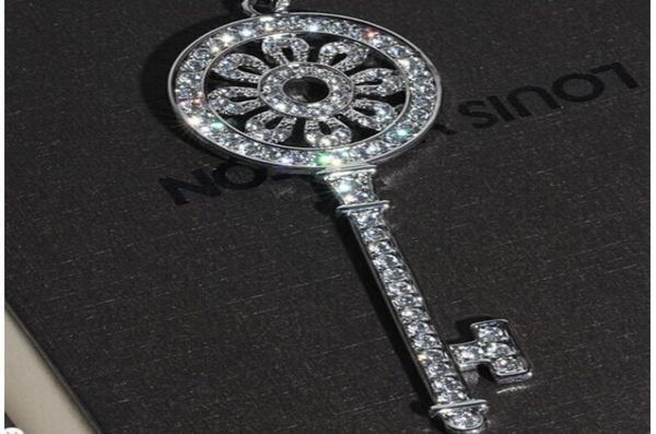 pop high fashion sparkling lady's 925 solid silver cz key pendant chain necklace for women1956215
pop high fashion sparkling lady's 925 solid silver cz key pendant chain necklace for women1956215