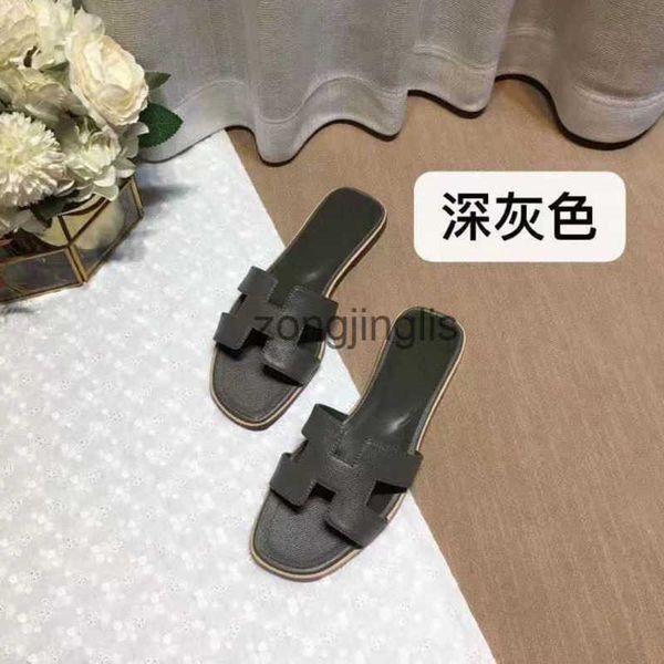 shoes slipper summer 2023 herm slippers bear sandal oran designer women's baida color matching leather flat sandals for tourism litchi
shoes slipper summer 2023 herm slippers bear sandal oran designer women's baida color matching leather flat sandals for tourism litchi