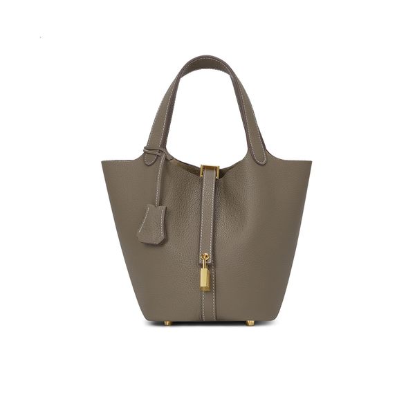 9a european and american style pu vegetable basket bag new soft leather bucket bag fashion leather women's hand-sewn high-quality handb
9a european and american style pu vegetable basket bag new soft leather bucket bag fashion leather women's hand-sewn high-quality handb