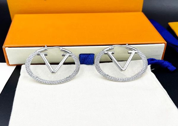 hoop luxury diamond gold earrings designer letters womens earring circle brand fashion pearl wedding earrings jewelry1393871, Golden;silver
hoop luxury diamond gold earrings designer letters womens earring circle brand fashion pearl wedding earrings jewelry1393871, Golden;silver