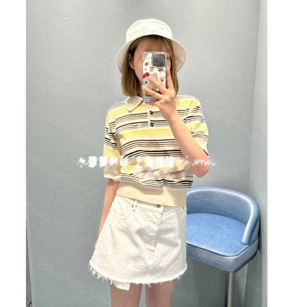 23ss womens designer clothing womens knits jacquard letter logo color contrast horizontal stripes lapel pullover short-sleeved sweater women, White
23ss womens designer clothing womens knits jacquard letter logo color contrast horizontal stripes lapel pullover short-sleeved sweater women, White