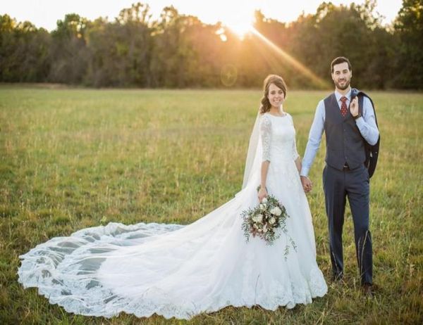 new aline modest wedding gowns with half sleeves jewel lace cathedral train long bride dresses couture custom made bridal gow9397458, White
new aline modest wedding gowns with half sleeves jewel lace cathedral train long bride dresses couture custom made bridal gow9397458, White