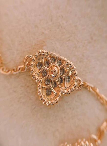 s925 silver six flowers charm bracelet with diamond in 18k rose gold plated color for women wedding jewelry gift ps52964935271, Golden;silver
s925 silver six flowers charm bracelet with diamond in 18k rose gold plated color for women wedding jewelry gift ps52964935271, Golden;silver