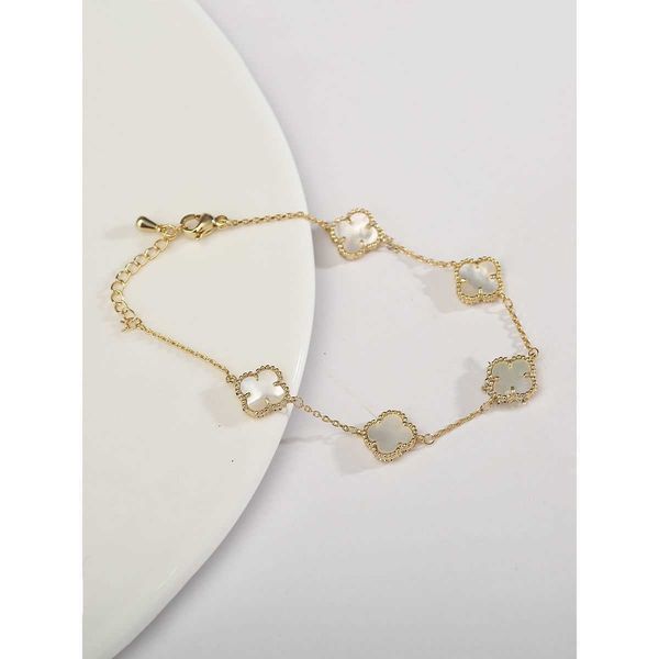 van clover bracelet diamond set fourleaf clover bracelet 2023 new female ins niche design cool girl friend gift, Golden;silver
van clover bracelet diamond set fourleaf clover bracelet 2023 new female ins niche design cool girl friend gift, Golden;silver
