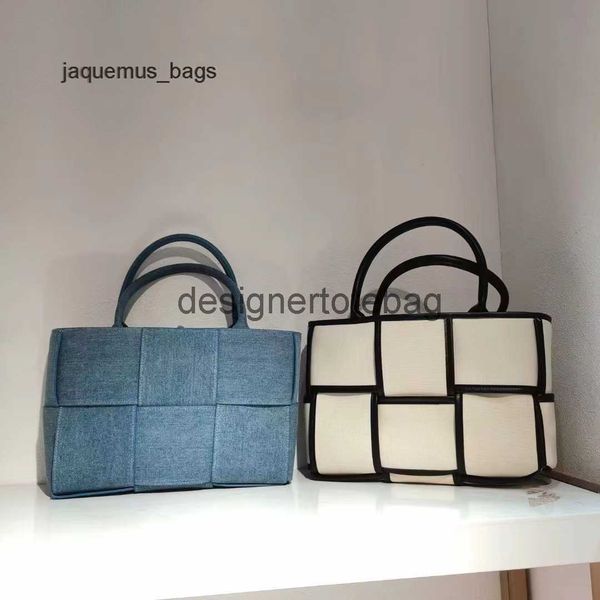 fashion woven bag handle shoulder single arco tote cabat large-capacity bags vegetable basket handbag summer lady hobo casual botega v cross
fashion woven bag handle shoulder single arco tote cabat large-capacity bags vegetable basket handbag summer lady hobo casual botega v cross