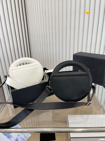 women shoulder bag brand designer bag telfarr handbag summer zipper large capacity tote bag luxury crossbody bag casual circular
women shoulder bag brand designer bag telfarr handbag summer zipper large capacity tote bag luxury crossbody bag casual circular