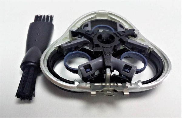 shaver head holder blades plate for philips norelco hq8150 hq8151xl 8160 hq8100 hq8140 8100 series razor cutter frame parts new4916847
shaver head holder blades plate for philips norelco hq8150 hq8151xl 8160 hq8100 hq8140 8100 series razor cutter frame parts new4916847