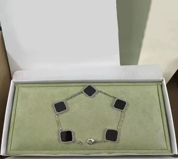 new designer bracelet beautiful exquisite gold 16 colors luxury fashion simple bracelet ladies wedding party couple j7754064, Golden;silver
new designer bracelet beautiful exquisite gold 16 colors luxury fashion simple bracelet ladies wedding party couple j7754064, Golden;silver