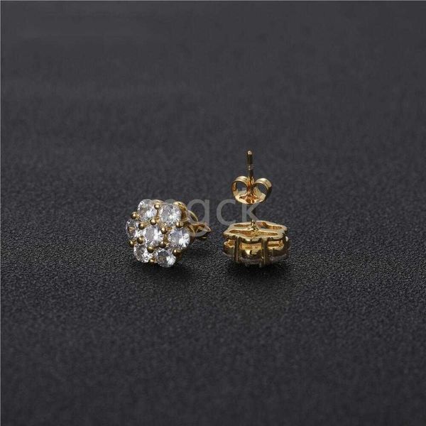 stud 18k real gold hiphop cz stud earrings for men women and girls gifts diamond earrings studs punk jewelry hkd230718, Golden;silver
stud 18k real gold hiphop cz stud earrings for men women and girls gifts diamond earrings studs punk jewelry hkd230718, Golden;silver