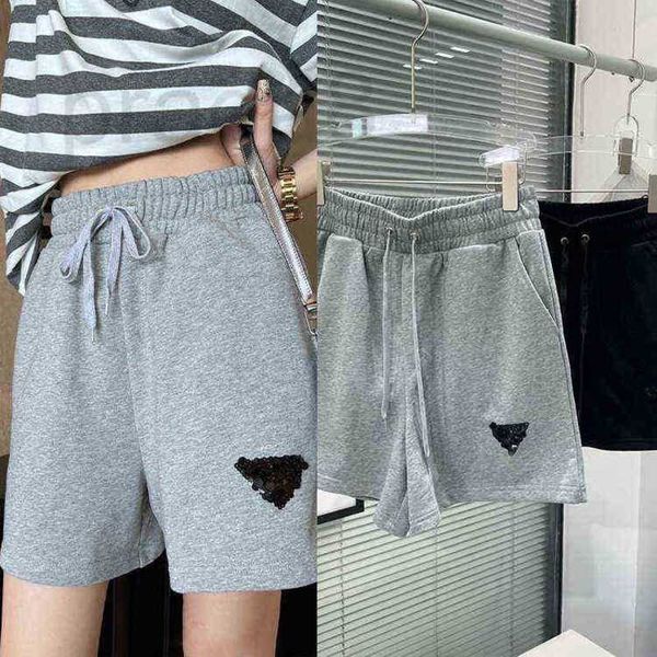 women's shorts designer spring and summer embroidered triangle sequins casual capris sports versatile women shorts street loose wuj1, White;black
women's shorts designer spring and summer embroidered triangle sequins casual capris sports versatile women shorts street loose wuj1, White;black