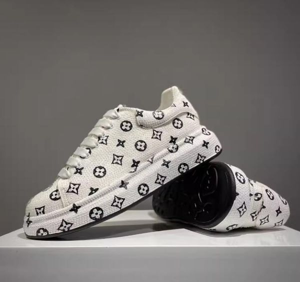 new men red rhinestone pattern all match brand shoes causal flats loafers sports walking sneakers zapatos hombre, Black
new men red rhinestone pattern all match brand shoes causal flats loafers sports walking sneakers zapatos hombre, Black
