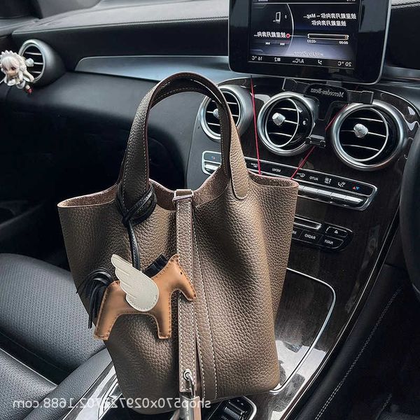 high original h ermes vegetable basket bags online shop togo layer cowhide basket womens bag genuine leather bucket handheld large capaci wi
high original h ermes vegetable basket bags online shop togo layer cowhide basket womens bag genuine leather bucket handheld large capaci wi