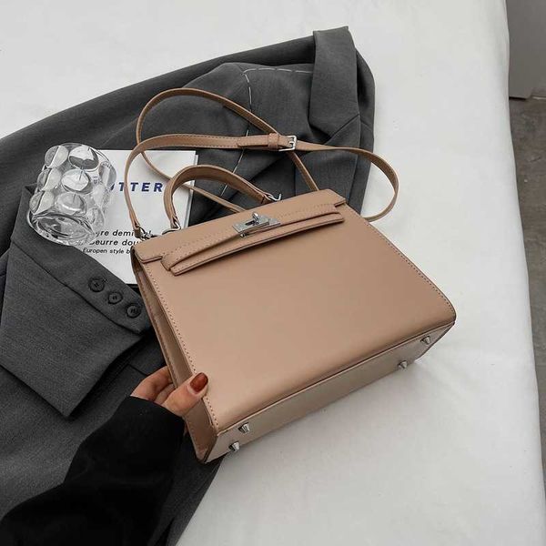 designer kelys tote bag bag advanced portable simple and fashionable 2023 new french minority design cross body for womena08c
designer kelys tote bag bag advanced portable simple and fashionable 2023 new french minority design cross body for womena08c