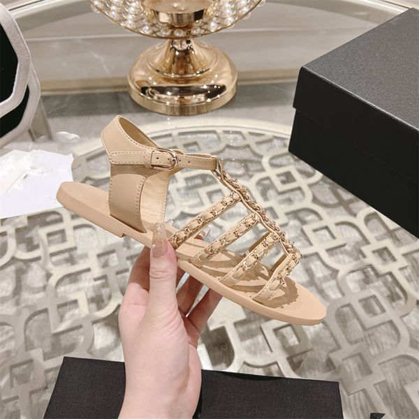 designer cc sandals women luxury beach shoes outdoor slippers fashion leather slides n02
designer cc sandals women luxury beach shoes outdoor slippers fashion leather slides n02