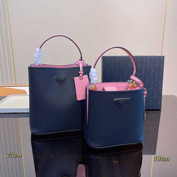 mini designer bag bucket bag women luxurys handbags real leather shoulder purse vintage cross body mirror quality bags 230704
mini designer bag bucket bag women luxurys handbags real leather shoulder purse vintage cross body mirror quality bags 230704