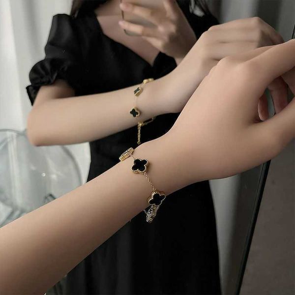 clover bracelet new korean version gold plated taigang seashell four leaf grass bracelet ins small fragrance temperament hand ornaments, Golden;silver
clover bracelet new korean version gold plated taigang seashell four leaf grass bracelet ins small fragrance temperament hand ornaments, Golden;silver
