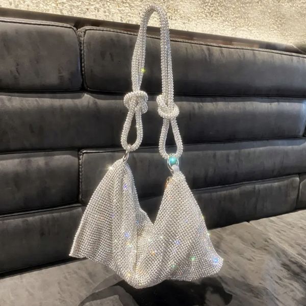 evening bags luxury designer handbag diamondstudded underarm bag dinner clutch wallets for women purses and handbags 230718
evening bags luxury designer handbag diamondstudded underarm bag dinner clutch wallets for women purses and handbags 230718