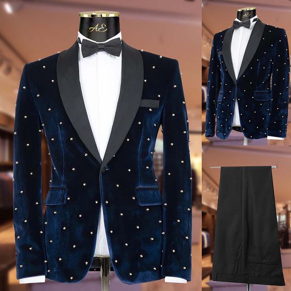 golden beads men wedding tuxedos 2 pieces tailored peaked lapel outfits groom black pants sets, Black;gray
golden beads men wedding tuxedos 2 pieces tailored peaked lapel outfits groom black pants sets, Black;gray