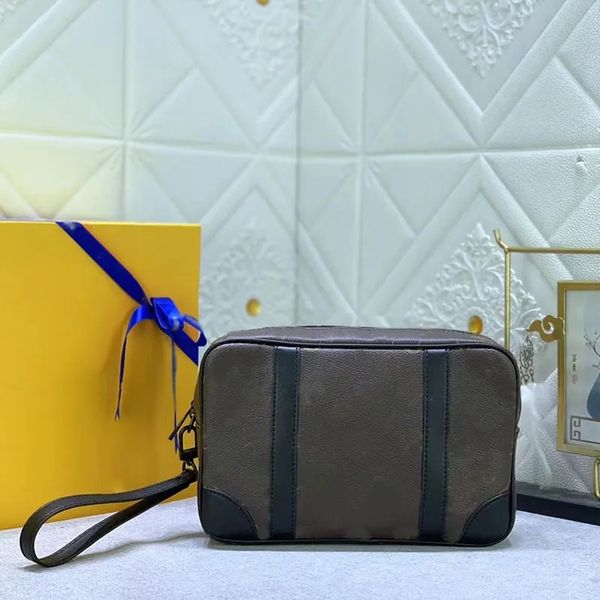 clutch bag luxury men wallet designer bag classic print clutch bags mens fashion leather purse card holder purse letter zipper closure handb, Black;red
clutch bag luxury men wallet designer bag classic print clutch bags mens fashion leather purse card holder purse letter zipper closure handb, Black;red