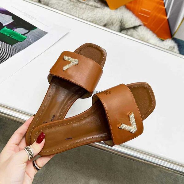 designer shoes slippers for women beach summer genuine leather fashion sandals heels sizes 10, Black
designer shoes slippers for women beach summer genuine leather fashion sandals heels sizes 10, Black