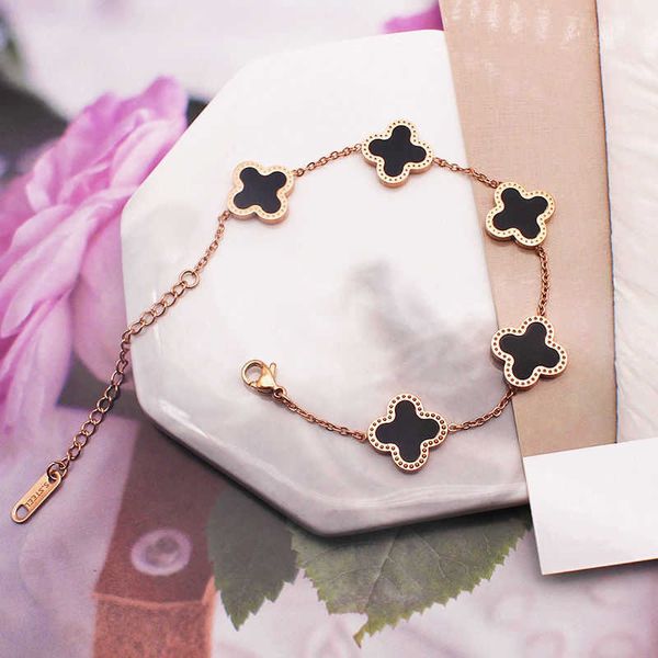 clover bracelet colorfast and washable high edition four-leaf clover bracelet for students2023, Golden;silver
clover bracelet colorfast and washable high edition four-leaf clover bracelet for students2023, Golden;silver