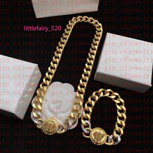pendant necklaces fashion designer necklaces v pendant banshee medusa head 18k gold plated bracelets earrings rings birthday festive engagem, Silver
pendant necklaces fashion designer necklaces v pendant banshee medusa head 18k gold plated bracelets earrings rings birthday festive engagem, Silver