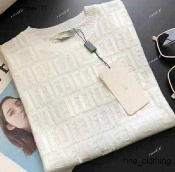2023ss new designer womens t shirt high-end translucent lace women long sleeve shorts sleeve 23 colors luxury fashion, White
2023ss new designer womens t shirt high-end translucent lace women long sleeve shorts sleeve 23 colors luxury fashion, White