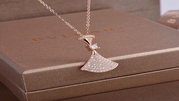 2020 fashion jewelry ladies necklace with party dress jewelry charm gorgeous pendant necklace zhd85467679, Silver
2020 fashion jewelry ladies necklace with party dress jewelry charm gorgeous pendant necklace zhd85467679, Silver