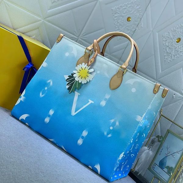 2023 luxury tote bag womens designer handbag beach bag large capacity beach bag shopping bags wallet leather handle shoulder bag women fashi, Black;red
2023 luxury tote bag womens designer handbag beach bag large capacity beach bag shopping bags wallet leather handle shoulder bag women fashi, Black;red