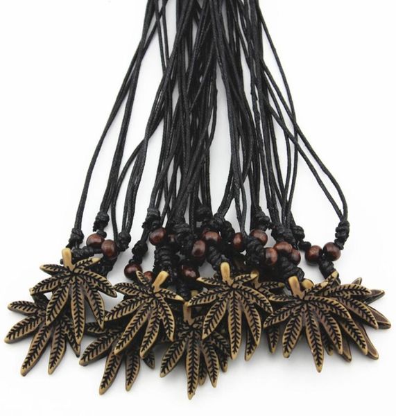 fashion whole lot 12pcslot cool imitation yak bone carved brown lucky leaves pendants necklace charm choker gift for men wome1783487, Silver
fashion whole lot 12pcslot cool imitation yak bone carved brown lucky leaves pendants necklace charm choker gift for men wome1783487, Silver