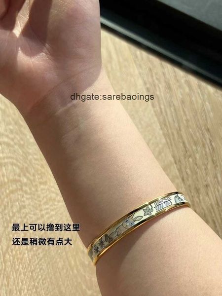 aher mas designer luxury brand enamel bracelet h enamel bracelet luxury enamel h letter buckle bracelet couple's narrow version bracele, Black
aher mas designer luxury brand enamel bracelet h enamel bracelet luxury enamel h letter buckle bracelet couple's narrow version bracele, Black