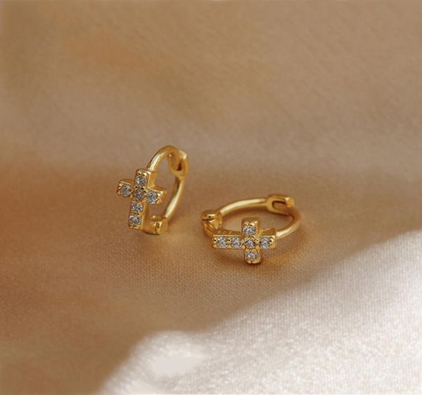 trendy zircon cross mini hoop earrings for women party jewelry 925 silver earring lady valentine039s day accessories kofsac6932012, Golden;silver
trendy zircon cross mini hoop earrings for women party jewelry 925 silver earring lady valentine039s day accessories kofsac6932012, Golden;silver