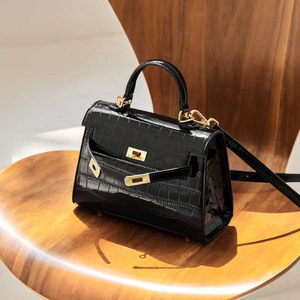 designer kelys tote bag women bags for high sense new cross body armpit bag fashion mini niche design portable leatherwq1l
designer kelys tote bag women bags for high sense new cross body armpit bag fashion mini niche design portable leatherwq1l