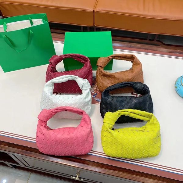luxury designer shoulder bags womens handbags large woven clutch tote genuine leathe wallet men fashion crossbody bag teen jodie famous hobo
luxury designer shoulder bags womens handbags large woven clutch tote genuine leathe wallet men fashion crossbody bag teen jodie famous hobo