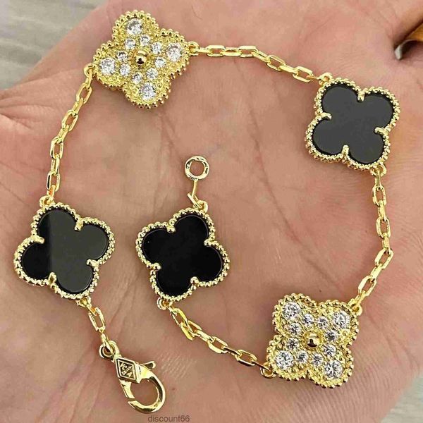 charm bracelets luxury clover designer bracelet pearl 4 leaf 18k gold laser brand bangle necklace earrings wedding a7b13dqo6, Golden;silver
charm bracelets luxury clover designer bracelet pearl 4 leaf 18k gold laser brand bangle necklace earrings wedding a7b13dqo6, Golden;silver