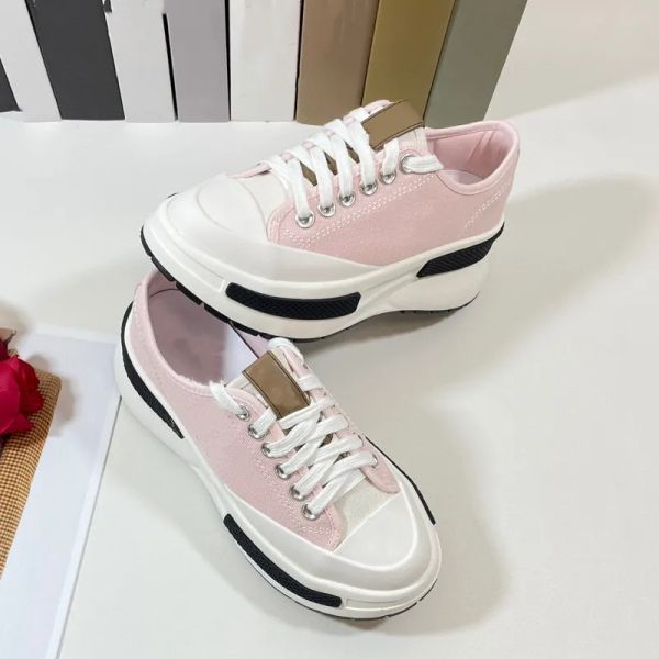 luxury designers sneakers skateboard shoes breathable & mesh leather women comfort sport reshaped collar and heel improved fit size 35-40, Black
luxury designers sneakers skateboard shoes breathable & mesh leather women comfort sport reshaped collar and heel improved fit size 35-40, Black