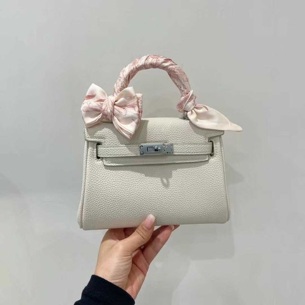 designer kelys tote bag mini second generation new interior stitching silver buckle lychee pattern portable one shoulder crossbody with adva
designer kelys tote bag mini second generation new interior stitching silver buckle lychee pattern portable one shoulder crossbody with adva