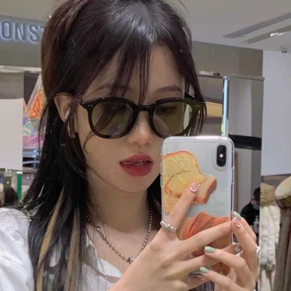 designer gm sunglasses fashion luxury brand for men and women with high-end insertions summer sun protection large face uv new green glasses, White;black
designer gm sunglasses fashion luxury brand for men and women with high-end insertions summer sun protection large face uv new green glasses, White;black